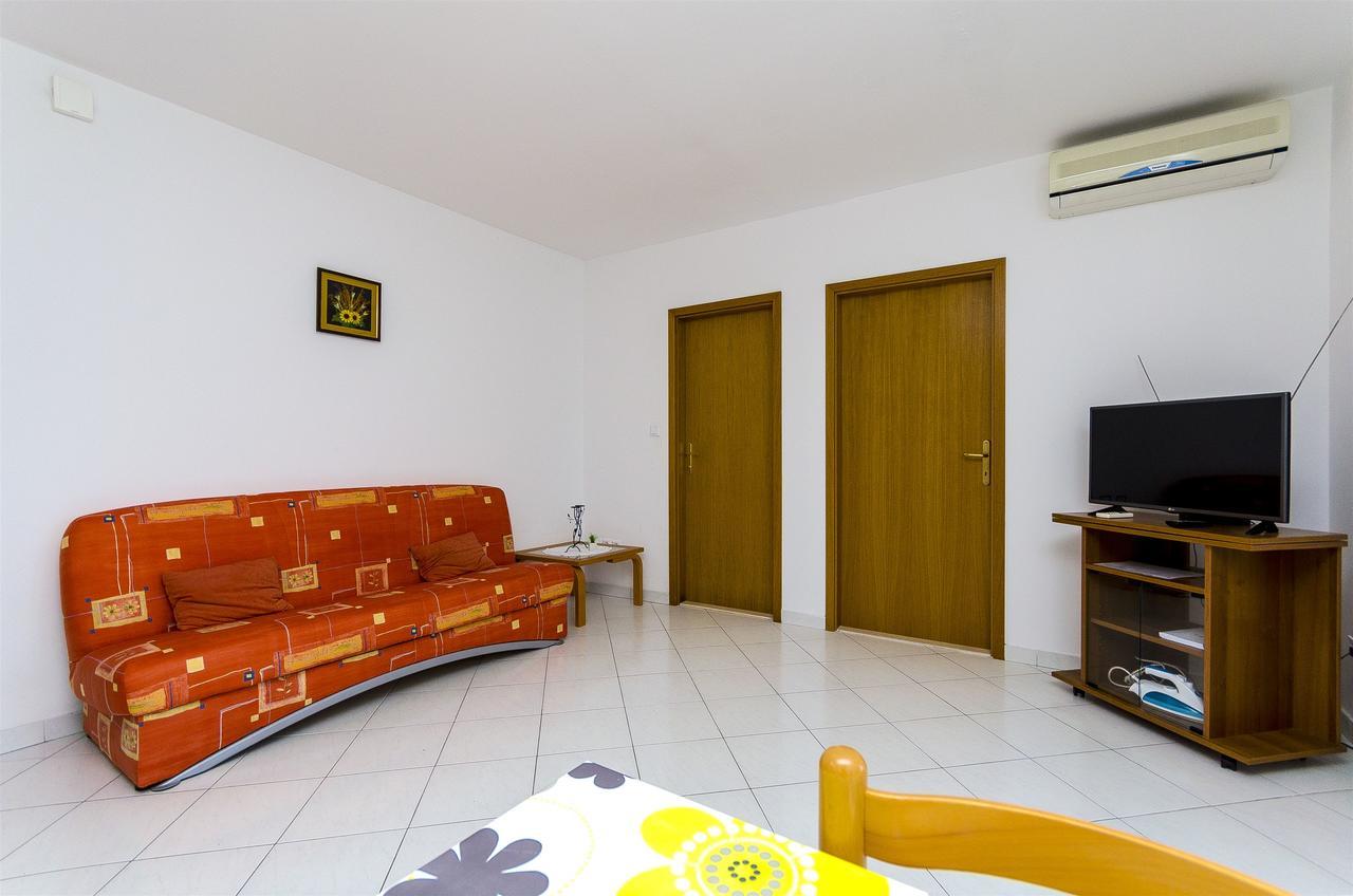 Apartments Krusica Trogir Buitenkant foto