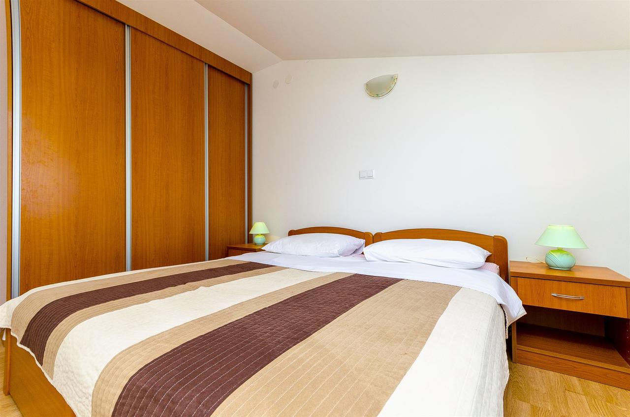 Apartments Krusica Trogir Buitenkant foto